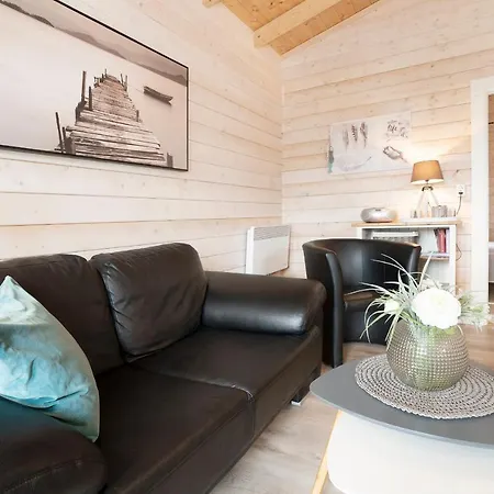 Seepark Ferienhaus Seelowe 28 *