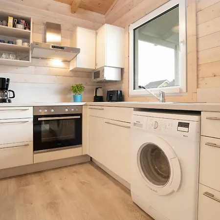 度假居 Seepark Ferienhaus Seelowe 28 Süssau