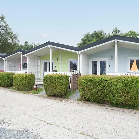 度假居 Seepark Ferienhaus Seelowe 28 *